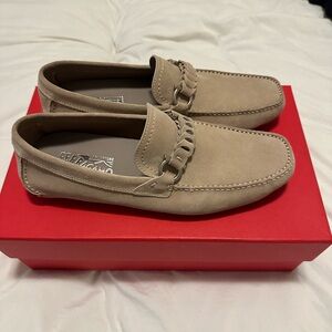 Salvatore Ferragamo Men's Beige Suede Loafers Brand New Size 8